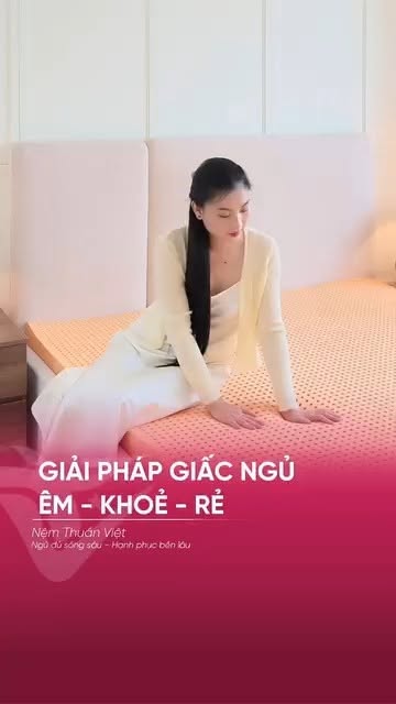 Ảnh bìa video khách hàng
